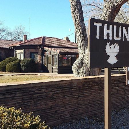 Thunderbird Lodge شينل المظهر الخارجي الصورة