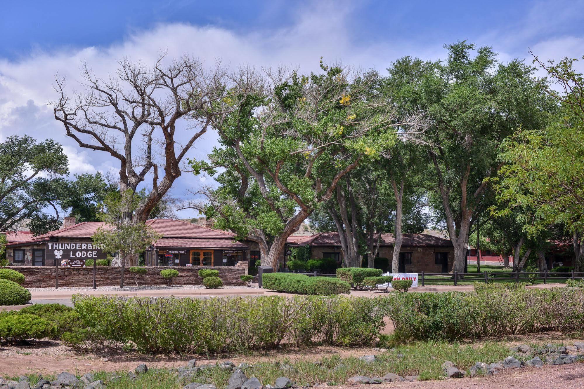 Thunderbird Lodge شينل المظهر الخارجي الصورة
