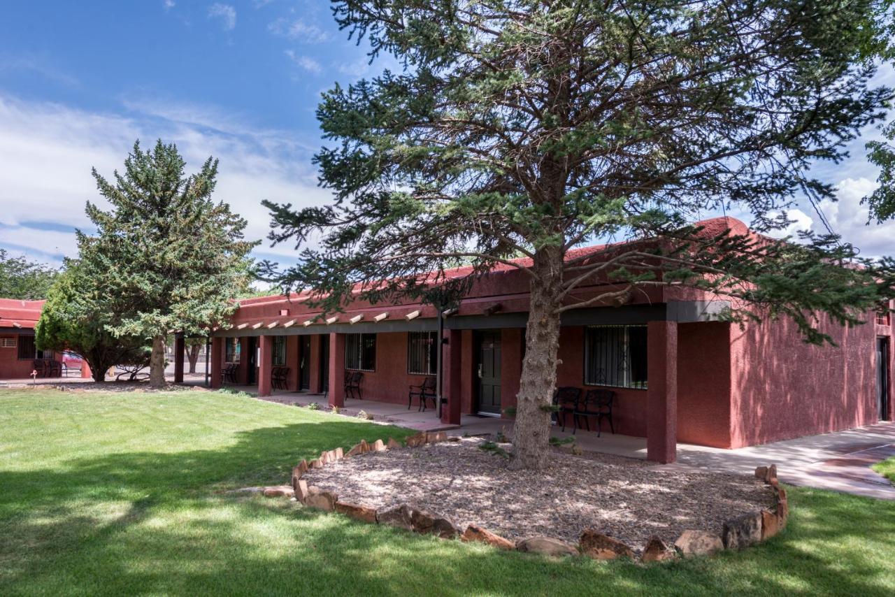 Thunderbird Lodge شينل المظهر الخارجي الصورة